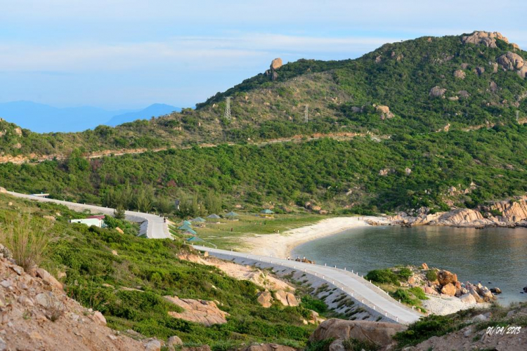 Phượt đảo Bình Ba, ăn tôm hùm, ngủ bè, tắm tiên, ngắm bình minh..!