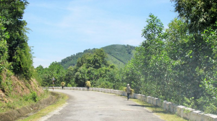 Chuyến du lịch hè 2014 biển và núi của nhà em. Chuyến du lịch hè 2014 biển và núi của nhà em.