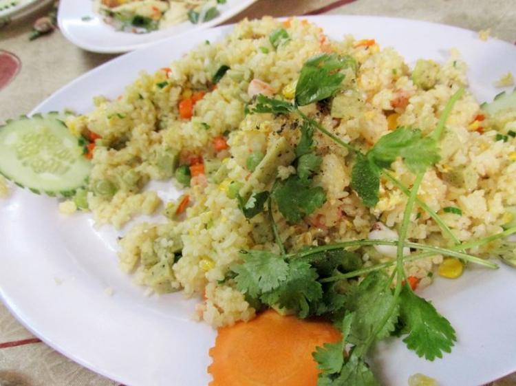 Chuyến du lịch hè 2014 biển và núi của nhà em. Chuyến du lịch hè 2014 biển và núi của nhà em.
