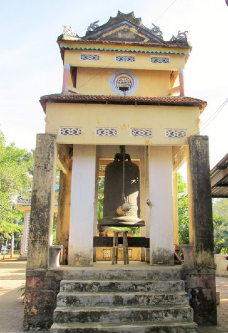 Chuyến du lịch hè 2014 biển và núi của nhà em. Chuyến du lịch hè 2014 biển và núi của nhà em.