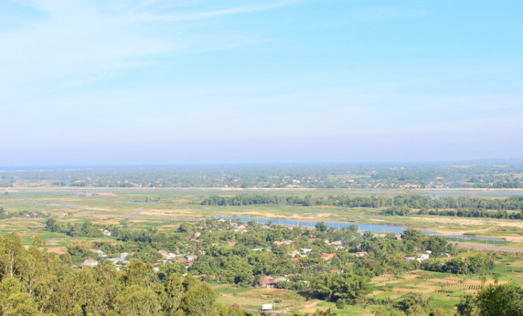 Chuyến du lịch hè 2014 biển và núi của nhà em. Chuyến du lịch hè 2014 biển và núi của nhà em.