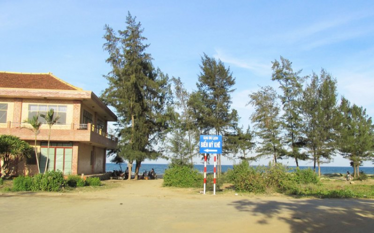 Chuyến du lịch hè 2014 biển và núi của nhà em. Chuyến du lịch hè 2014 biển và núi của nhà em.