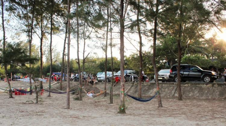 Chuyến du lịch hè 2014 biển và núi của nhà em. Chuyến du lịch hè 2014 biển và núi của nhà em.