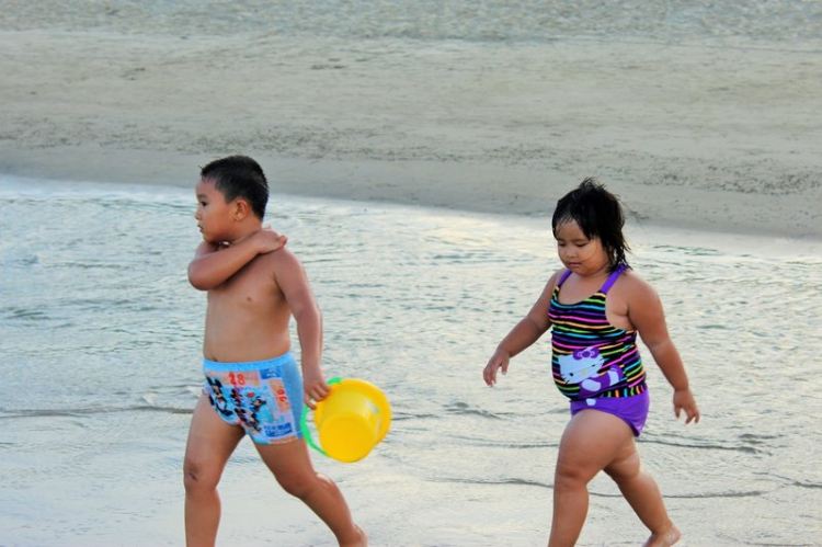 Chuyến du lịch hè 2014 biển và núi của nhà em. Chuyến du lịch hè 2014 biển và núi của nhà em.