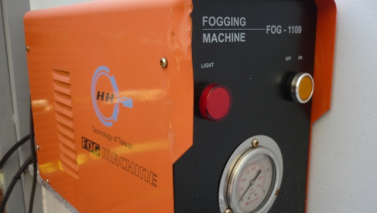 Nhờ các bác hướng dẫn thoát nước bồn hoa. Nhờ các bác hướng dẫn thoát nước bồn hoa.