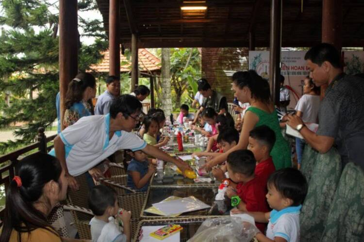 Hình ảnh: Xóm Nhà Lá Liên Hoan Trung Thu 2013