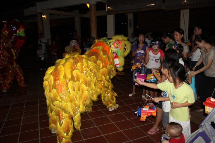 Hình ảnh: Xóm Nhà Lá Liên Hoan Trung Thu 2013