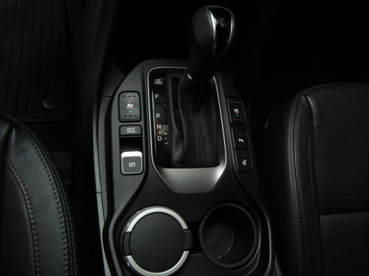 Xe Hyundai Santafe 2013 Phiên Bản Đặc Biệt (Full Option) của HTC đây các bác ơi Xe Hyundai Santafe 2013 Phiên Bản Đặc Biệt (Full Option) của HTC đây các bác ơi