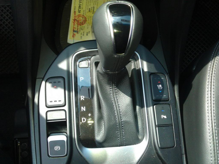 Xe Hyundai Santafe 2013 Phiên Bản Đặc Biệt (Full Option) của HTC đây các bác ơi Xe Hyundai Santafe 2013 Phiên Bản Đặc Biệt (Full Option) của HTC đây các bác ơi