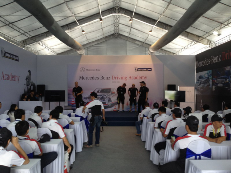 Mercedes Benz-Driving Academy 2013