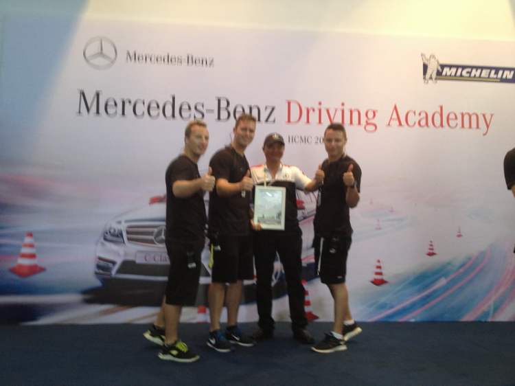 Mercedes Benz-Driving Academy 2013