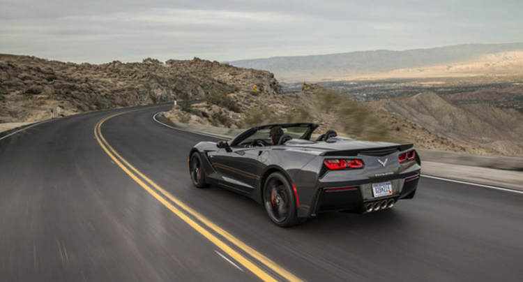 GM tạm ngừng bán Corvette mới vì lỗi túi khí và phanh tay