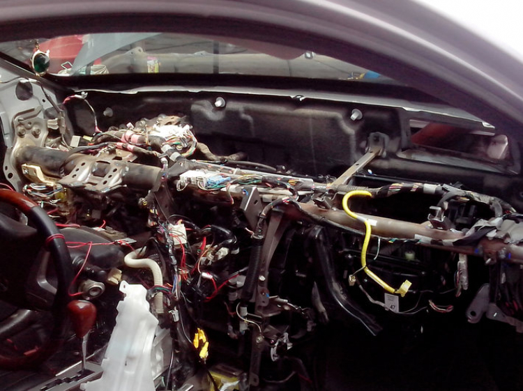 Ký Sự Tìm Về Giá Trị Thực của Mondeo V6 (dành cho các New Monger) Ký Sự Tìm Về Giá Trị Thực của Mondeo V6 (dành cho các New Monger)