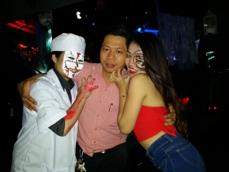 Ra mắt thớt gặp mặt giao lưu anh em chuyện ngoài lề. Ra mắt thớt gặp mặt giao lưu anh em chuyện ngoài lề.
