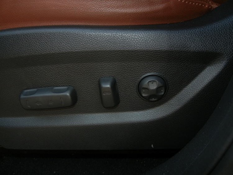 Hình ảnh Hyundai Santafe 2013 full option Hình ảnh Hyundai Santafe 2013 full option