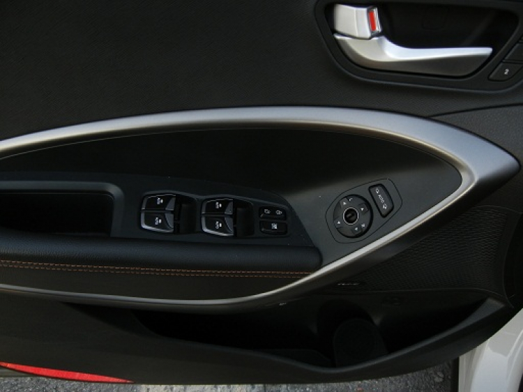 Hình ảnh Hyundai Santafe 2013 full option Hình ảnh Hyundai Santafe 2013 full option
