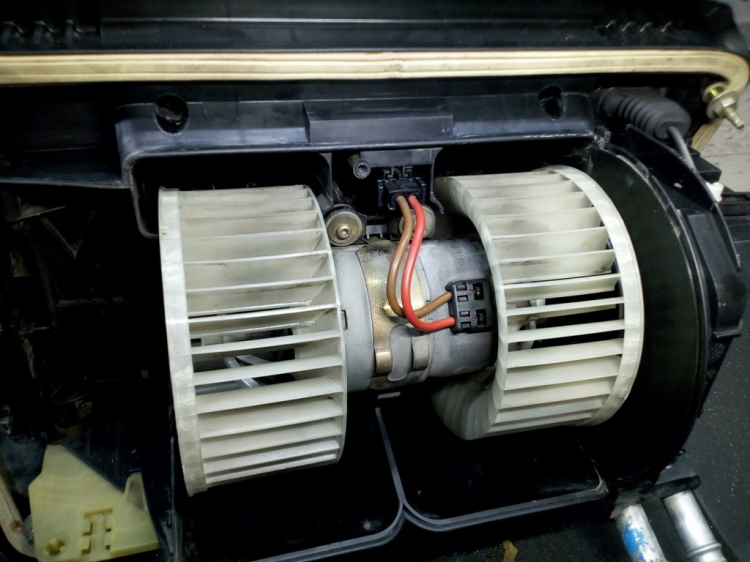 BMW E46 - Niềm vui đã qua BMW E46 - Niềm vui đã qua