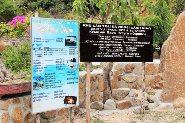 Chuyến du lịch hè 2014 biển và núi của nhà em. Chuyến du lịch hè 2014 biển và núi của nhà em.