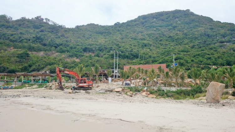 Chuyến du lịch hè 2014 biển và núi của nhà em. Chuyến du lịch hè 2014 biển và núi của nhà em.