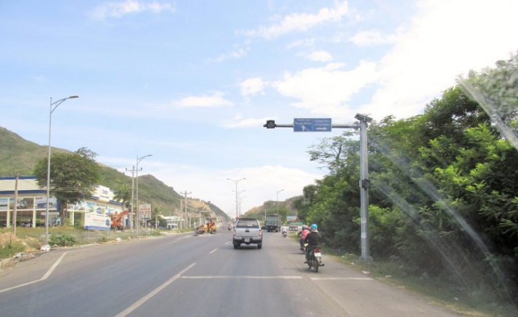 Chuyến du lịch hè 2014 biển và núi của nhà em. Chuyến du lịch hè 2014 biển và núi của nhà em.