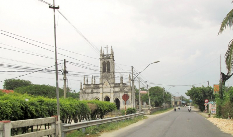 Chuyến du lịch hè 2014 biển và núi của nhà em. Chuyến du lịch hè 2014 biển và núi của nhà em.