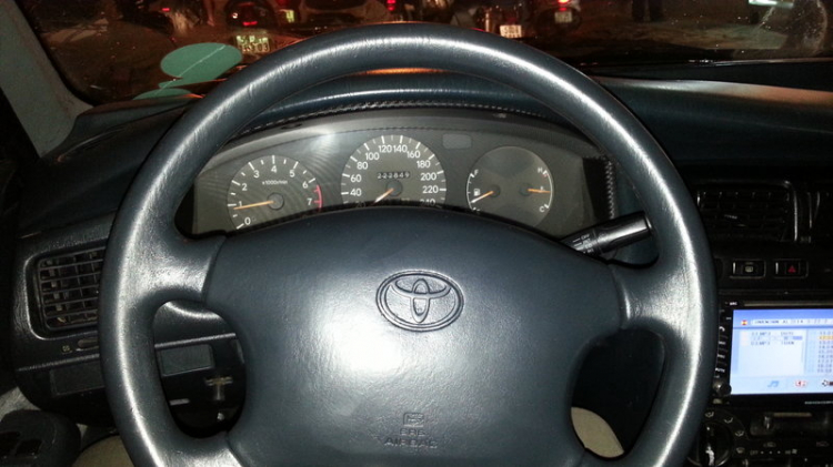 Toyota Corona 1992 - 1996 mắt híp đít bồng (Na béo ) Toyota Corona 1992 - 1996 mắt híp đít bồng (Na béo )