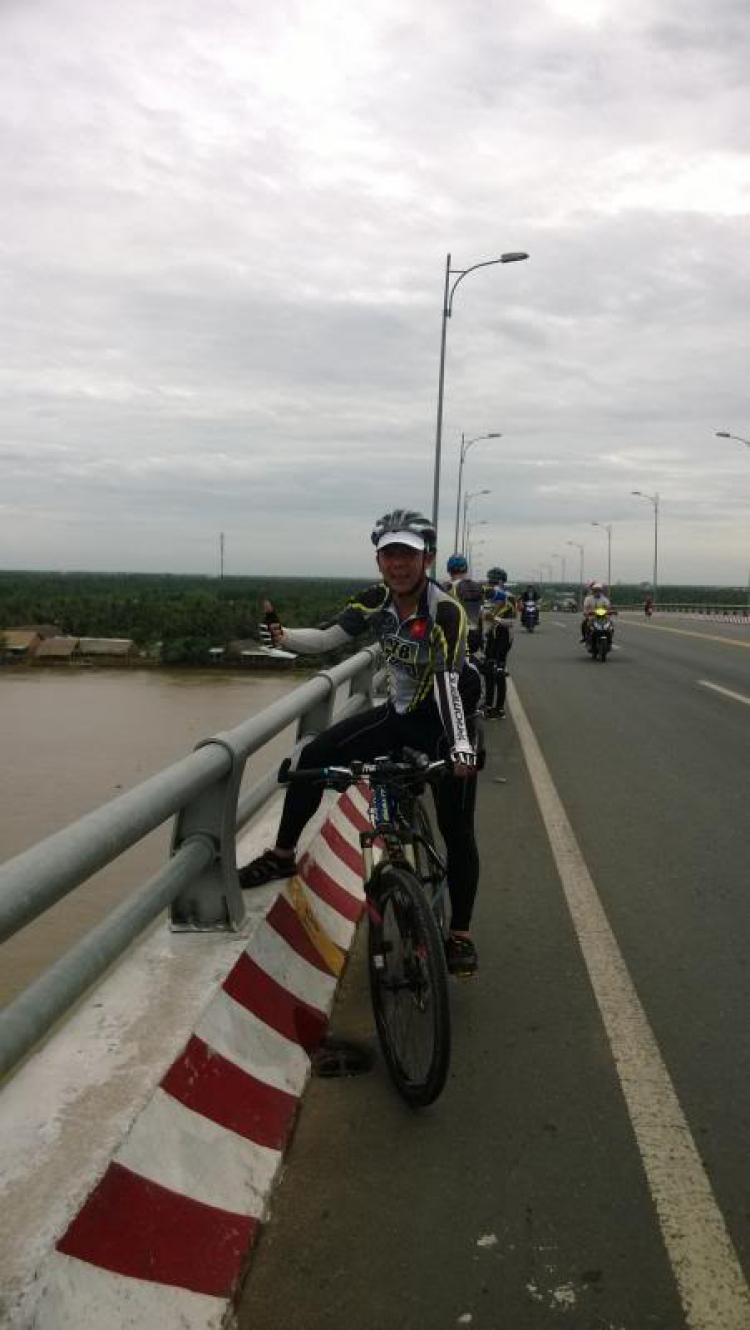 Xe đạp phượt Miền Tây mùa nước nổi - tham quan Cà Mau điểm cực Nam Tổ quốc Xe đạp phượt Miền Tây mùa nước nổi - tham quan Cà Mau điểm cực Nam Tổ quốc