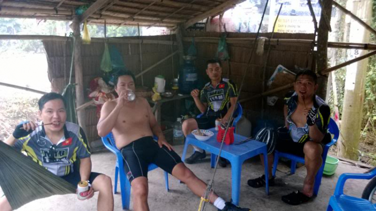 Xe đạp phượt Miền Tây mùa nước nổi - tham quan Cà Mau điểm cực Nam Tổ quốc Xe đạp phượt Miền Tây mùa nước nổi - tham quan Cà Mau điểm cực Nam Tổ quốc