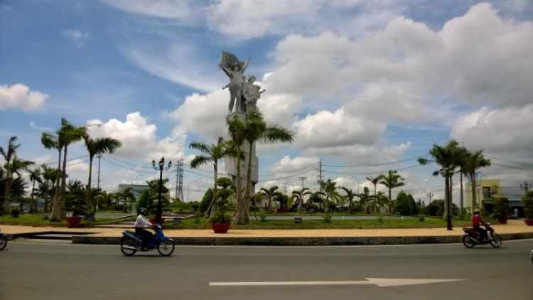 Xe đạp phượt Miền Tây mùa nước nổi - tham quan Cà Mau điểm cực Nam Tổ quốc Xe đạp phượt Miền Tây mùa nước nổi - tham quan Cà Mau điểm cực Nam Tổ quốc