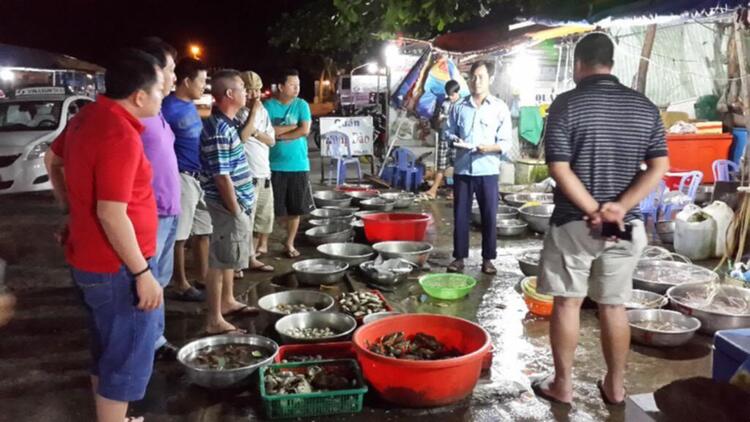 2 ngày cuối tuần-Thưởng thức hải sản cùng không khí  biển Long sơn - Long hải.