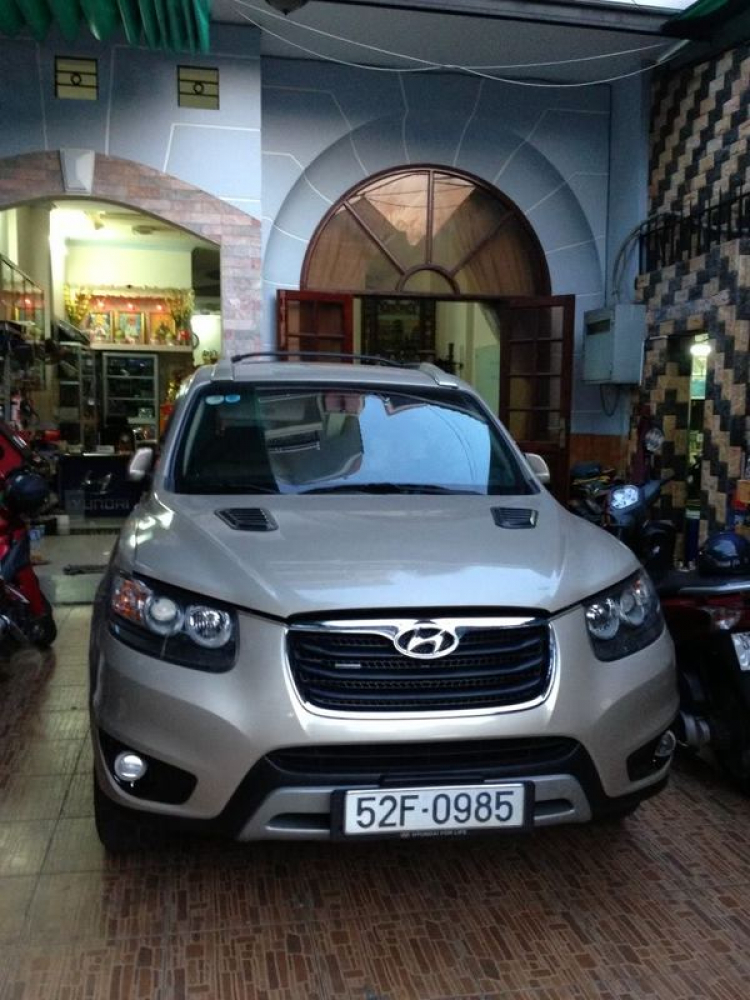 hyundai santafe già đã tắm rửa sạch các bác tham khảo ..... hyundai santafe già đã tắm rửa sạch các bác tham khảo .....
