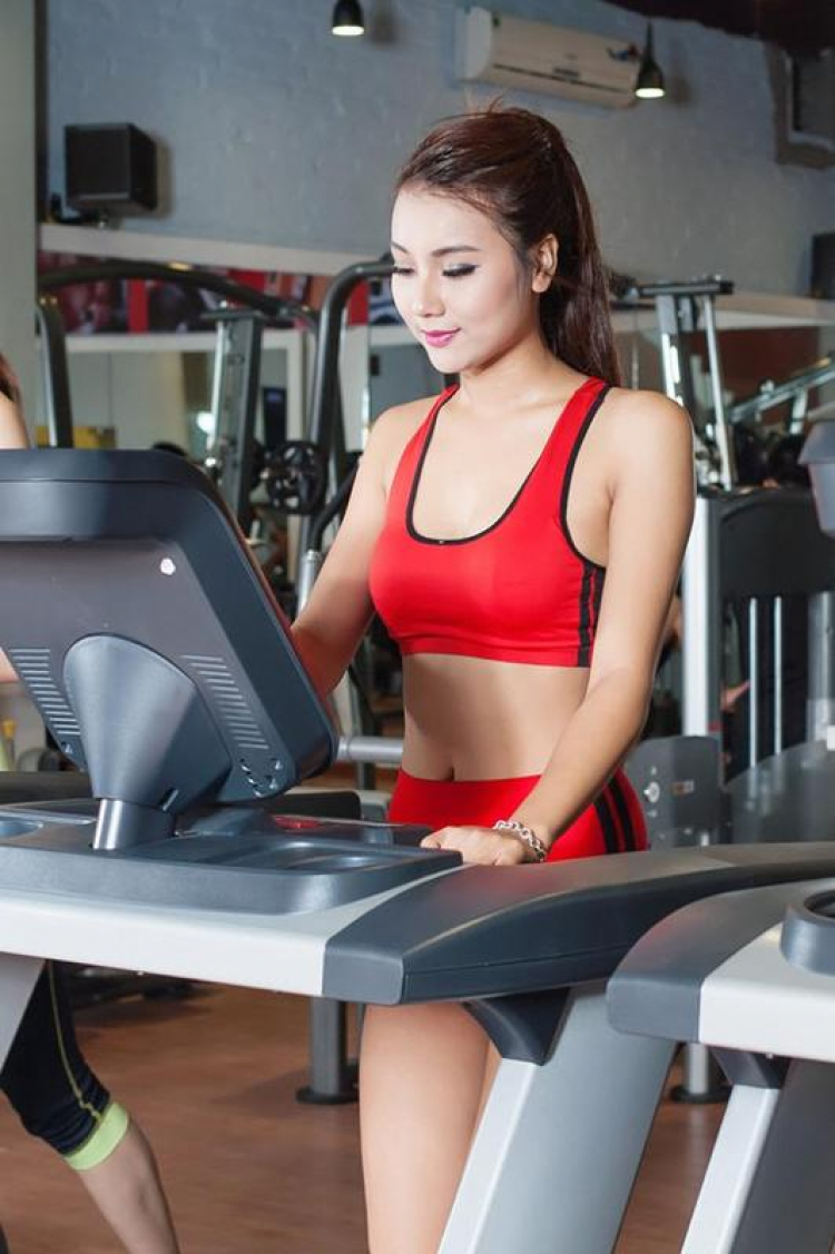 Hình ảnh bốc lửa ở phòng tập Fitness