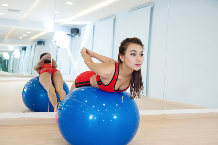 Hình ảnh bốc lửa ở phòng tập Fitness