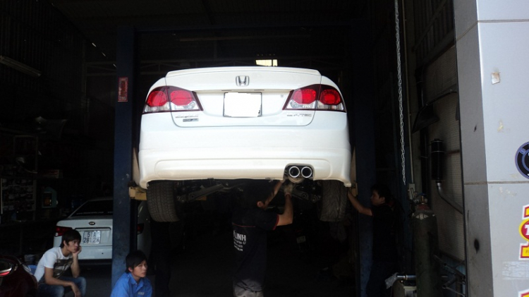 Cần tư vấn body kit + pô Civic 2013 Cần tư vấn body kit + pô Civic 2013