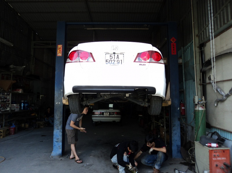 Cần tư vấn body kit + pô Civic 2013