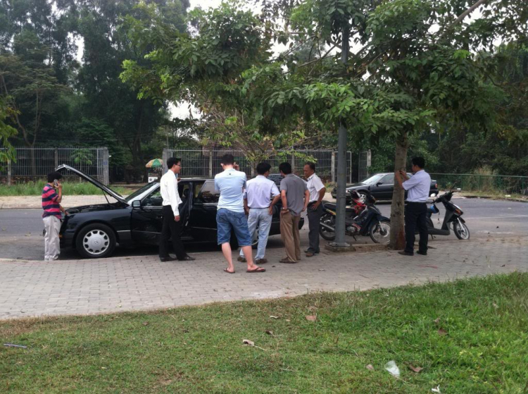 Accord Club: Tụ tập vui chơi, cà phê, ọp ẹp Accord Club: Tụ tập vui chơi, cà phê, ọp ẹp