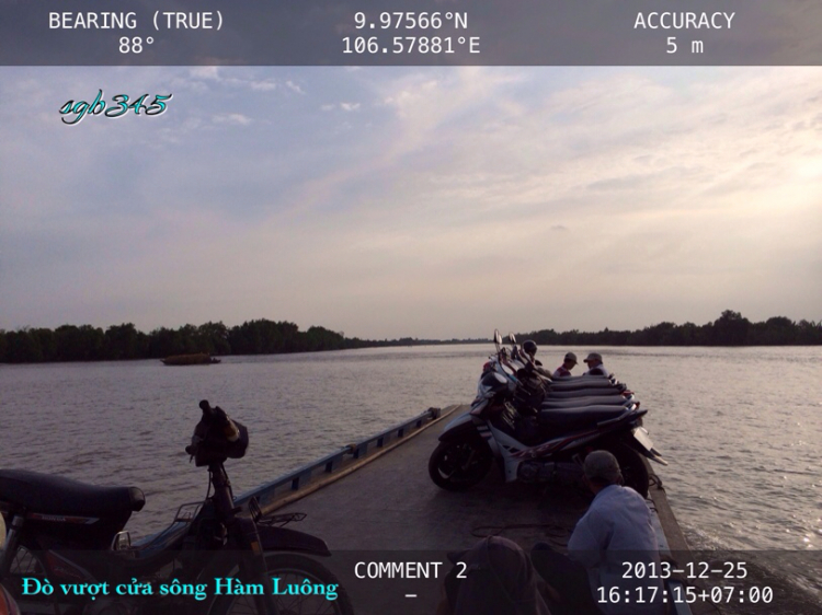 Chạy Honda, vượt qua 12 cửa sông Cửu Long bằng đò ngang, 1 mình, 2 ngày Chạy Honda, vượt qua 12 cửa sông Cửu Long bằng đò ngang, 1 mình, 2 ngày