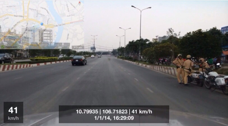 Lỗi vớ vẩn tại cầu Văn Thánh Lỗi vớ vẩn tại cầu Văn Thánh