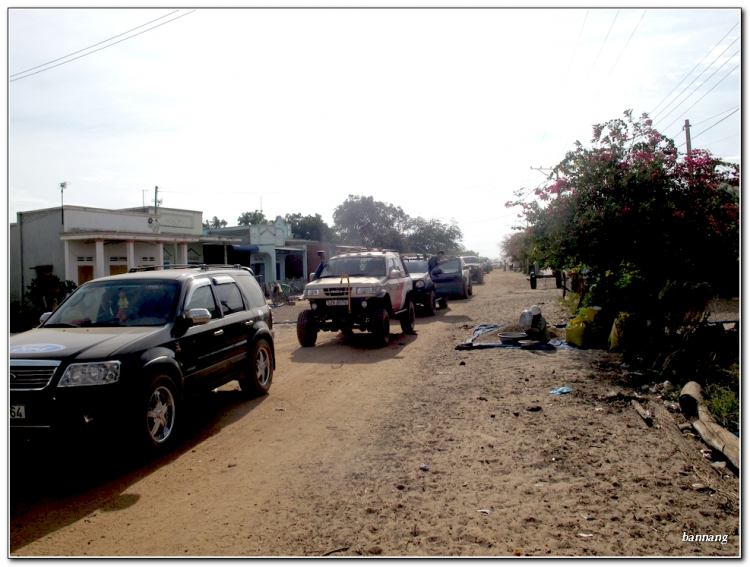 Hình ảnh anh em offroad đón chào năm mới tại đỉnh Tannobi - Phan Thiết