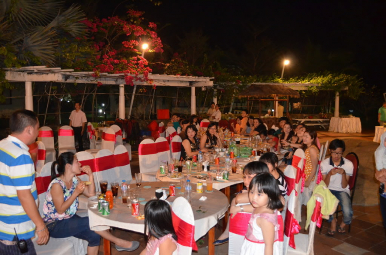 HÌnh ảnh chương trình từ thiện và đón năm mới 2014 tại Lagi HÌnh ảnh chương trình từ thiện và đón năm mới 2014 tại Lagi