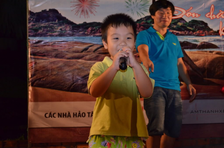HÌnh ảnh chương trình từ thiện và đón năm mới 2014 tại Lagi HÌnh ảnh chương trình từ thiện và đón năm mới 2014 tại Lagi