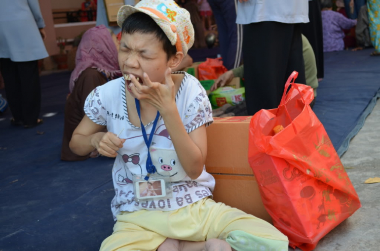 HÌnh ảnh chương trình từ thiện và đón năm mới 2014 tại Lagi HÌnh ảnh chương trình từ thiện và đón năm mới 2014 tại Lagi