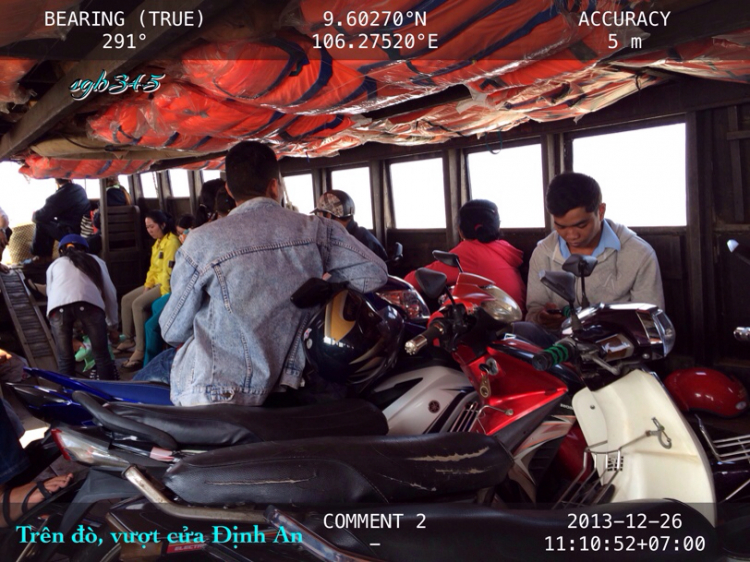Chạy Honda, vượt qua 12 cửa sông Cửu Long bằng đò ngang, 1 mình, 2 ngày Chạy Honda, vượt qua 12 cửa sông Cửu Long bằng đò ngang, 1 mình, 2 ngày