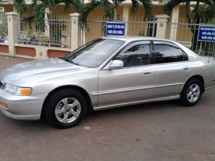 ACCORD CLUB : Bộ sưu tập ACCORDS 90-97 & Acura Legend 91- 95 !