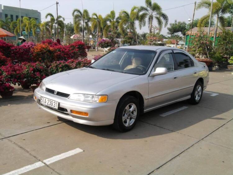 ACCORD CLUB : Bộ sưu tập ACCORDS 90-97 & Acura Legend 91- 95 !