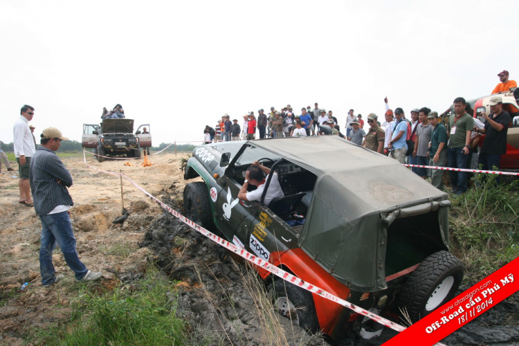 Cuộc thi Off-Road tại chân cầu Phú Mỹ 18/1/2014