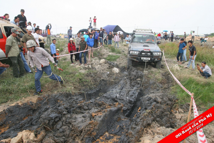 Cuộc thi Off-Road tại chân cầu Phú Mỹ 18/1/2014