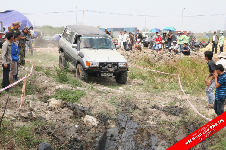 Cuộc thi Off-Road tại chân cầu Phú Mỹ 18/1/2014