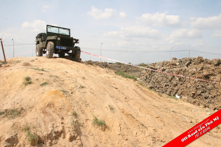 Cuộc thi Off-Road tại chân cầu Phú Mỹ 18/1/2014