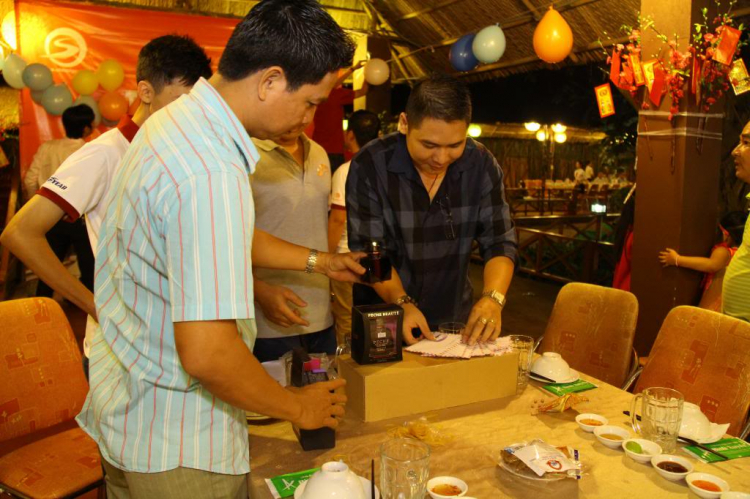 Kính mời các bác tham Gia Tất Niên Chi Hội KIAfc 18/1/2014 Kính mời các bác tham Gia Tất Niên Chi Hội KIAfc 18/1/2014